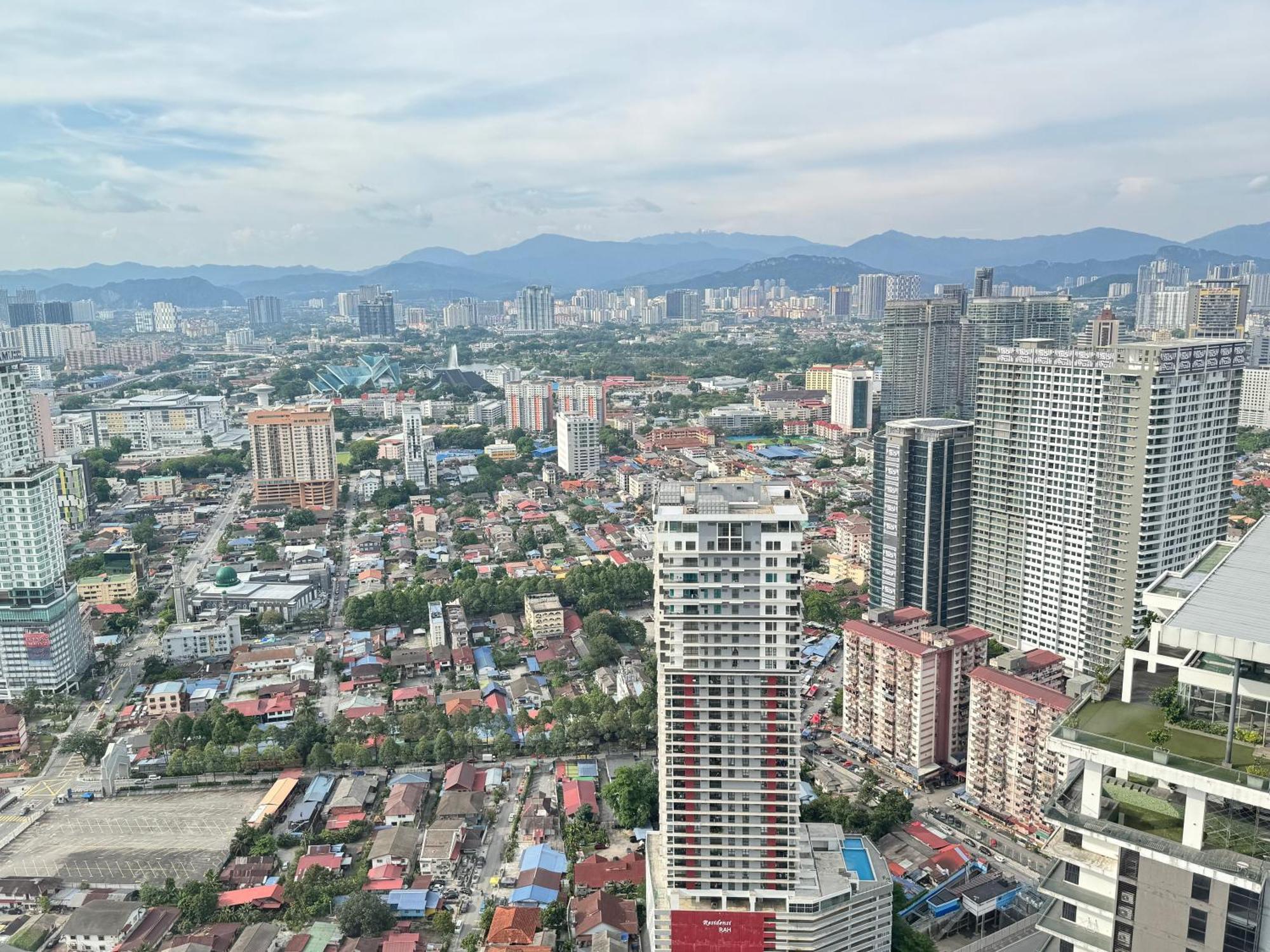 Faced Suites Platinum Klcc Куала-Лумпур Экстерьер фото
